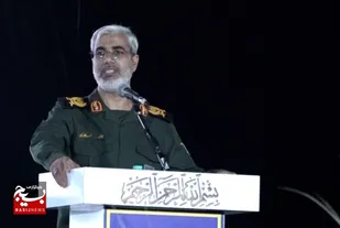 دفاع مقدس، استمرار عاشورا و تجلی جهاد تبیین در مسیر بصیرت&zwnj;افزایی نسل جوان است