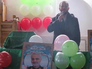 رونمایی از کتاب ۵ شهید والا مقام روستای ازبیزان