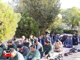 برنامه های شهدایی هفته دفاع مقدس در مه ولات از محفل انس با شهدا تا عطر افشانی مزار شهدا