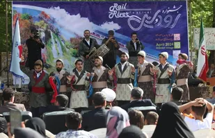 جشنواره بین&zwnj;المللی رود و ریل در روستای گردشگری بیشه شهرستان دورود به روایت تصویر