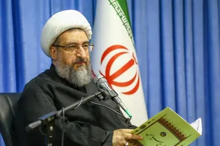 همه مردم در برپایی عدالت مسئولیت دارند/زکات از مهم ترین ابزار تحقق عدالت است