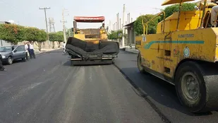 آسفالت ریزی معابر پل شرکت نفت جاده اسماعیل آباد و شهرک اندیشه