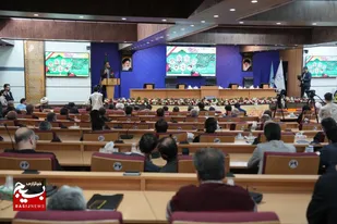 جمهوری اسلامی در آستانه عبور از پیچ تاریخی و رسیدن به قله تمدنی است
