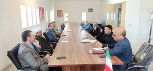 جلسه هیئت اندیشه ورز بسیج هنرمندان اسدآباد