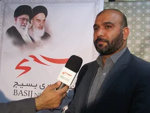 فضای معنوی جبهه&zwnj;ها مدیون حضور مداحان و رزمندگان بود