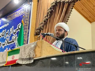 بسیجیان به فکر حل آسیبات اجتماعی باشند