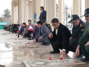 قبور مطهر شهدای هرات گلباران شد