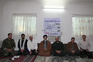 دیدار فرمانده ناحیه کردکوی با خانواده شهدا