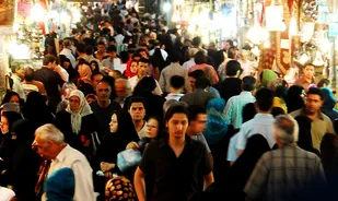 مسوولین فرهنگی قانون را مبنای کار خود قرار دهند