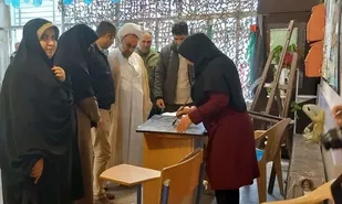 برپایی نمایشگاه انقلاب و   دستاوردهای علمی و معنوی انقلاب اسلامی در ملارد