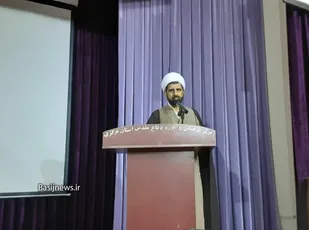 آثار شهید مطهری نقش مهمی در صیانت از ارزش های اسلامی دارد/ برگزاری ۲۰۰ عنوان برنامه در هفته عقیدتی سیاسی در استان مرکزی با رویکرد جهاد تبیین