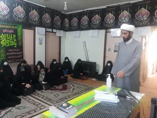 نشست بصیرت افزایی به مناسبت ۹ دی ماه در حوزه مقاومت خدیجه الکبری (س) میبد