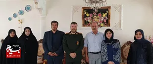 تبریک فرمانده سپاه مراغه به نفر اول کنکور هنر