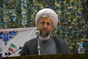 خادم الرضا در آغوش سلطان خراسان/ معلم ستون خیمه &laquo;تعلیم و تربیت&raquo; است