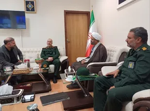 نشست صمیمانه فرمانده سپاه حضرت صاحب الزمان استان اصفهان و مسئول نمایندگی ولی&zwnj;فقیه در سپاه استان اصفهان با مدیرکل و معاونین صدا و سیما استان