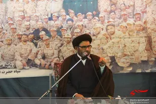 تجلیل از سربازان نمونه دربام ایران