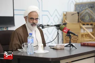 فرهنگ عاشورا و دفاع مقدس، رمز بقای انقلاب اسلامی است