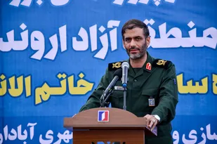 پروژه های انتقال آب را به علت اختلاف بین استان ها متوقف کرده ایم
