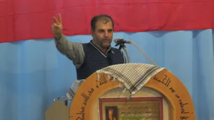 مسؤولان به فکر خدمت و اعتلای انقلاب و مردم باشند