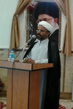 مبلغ دین باید در جهاد تبیین خاری در چشم و استخوانی در گلو دشمنان باشد