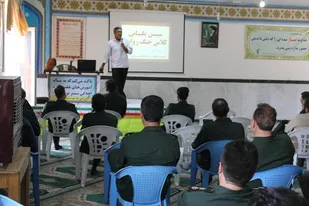 آموزش عملیات روانی کارکنان ناحیه کاشمر