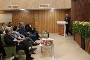 اگر مردم وارد سلامت نشوند، دولت به&zwnj;تنهایی نمی&zwnj;تواند مشکلات را حل کند