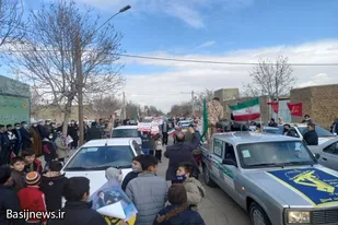 شکوه حضور اقشار مختلف مردم انقلابی قهاوند در راهپیمایی ۲۲ بهمن