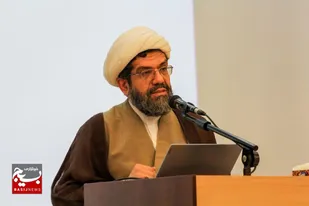 امام خمینی(ره) با ادبیاتی نو جهان و تاریخ بشریت را متحول ساخت