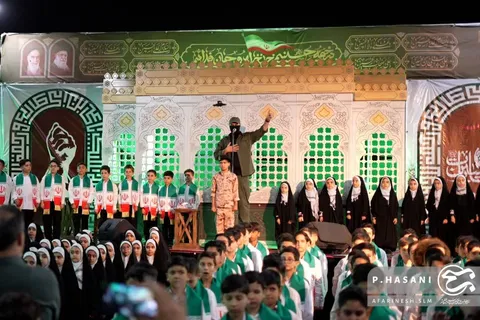 اجتماع باشکوه ۲۰۰ نفره گروه‌های سرود اسلامشهر: هم‌خوانی مقاومت و ایستادگی در هفته دفاع مقدس