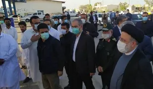بازدید آیت الله رئیسی از پروژه ساخت هزار واحد مسکونی برای محرومان چابهار توسط بسیج سازندگی