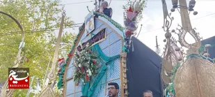 نخل&zwnj;گردانی شاهرود؛ ارثیه ۳۰۰ ساله عشق و اشک در یازدهم محرم +تصاویر