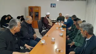 کارگران و کارفرمایان نیروهای تاثیرگذار کشور در خط مقدم نبرد اقتصادی هستند
