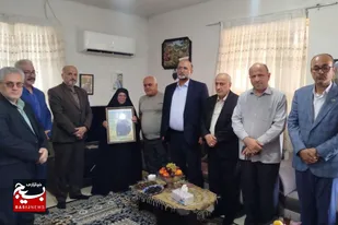 شهدا با نثار جان خود از کیان نظام و تمامیت ارضی کشور دفاع کردند