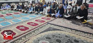 برگزاری محفل انس با قرآن کریم به مناسبت هفته بسیج در مسجد توحیدیه زاهدان