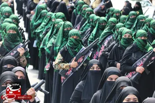 رژه اقتدار بانوان نقش&zwnj;آفرین اقشار بسیج در مشهد