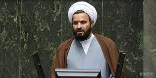 تعدد مدارس بزرگ&zwnj;ترین آسیب به پیکره تعلیم و تربیت است