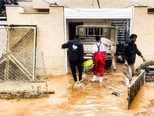 نجات وامداد رسانی به ۱۴۰ نفر متأثر از سیل در ایلام