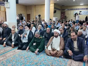 یادواره شهدای بمباران هوایی ایوان برگزار شد