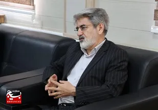 امت خون&zwnj;خواه امام شهید ازپا نمی&zwnj;نشیند