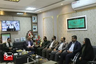 دیدار فرماندار ویژه زابل با فرمانده ناحیه سپاه شهرستان به مناسبت روز پاسدار