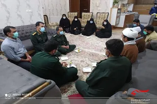 مسئول نمایندگی ولی فقیه در سپاه سلمان با خانواده سردار شهید بخته ای دیدار کرد
