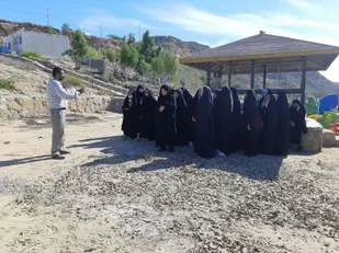 نشست جهاد تبیین خواهران  حوزه شهید باقری برگزار شد