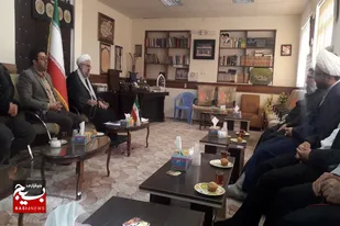 دیدار جمعی از مسئولین اسلام&zwnj;شهر آق گل با امام جمعه ملایر