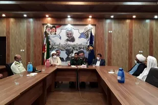 راه برون رفت از مشکلات پیروی از مکتب دفاع مقدس است