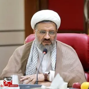 خبرنگاران جبهه&zwnj;داران روشنگری در جنگ روایت&zwnj;ها هستند