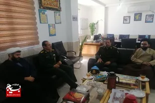 دیدار فرمانده انتظامی با فرمانده و مسئول دفتر نمایندگی ولی فقیه سپاه امام رضا(ع)