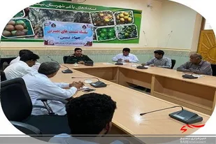 دشمنان انقلاب اسلامی به دنبال هویت زدایی از زنان بودند