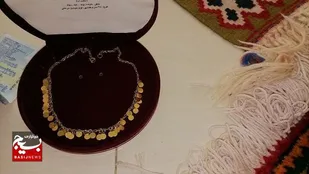 یک سرویس طلا و سکه به جبهه مقاومت&nbsp;اهدا شد