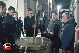اربعین و پخت حلیم با حضور فرمانده سپاه سلمان