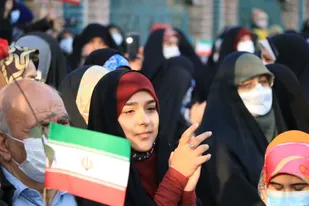 اجتماع بزرگ بانوان البرزی و جشن میلاد بانوی مهربانی ها در کرج برگزار شد